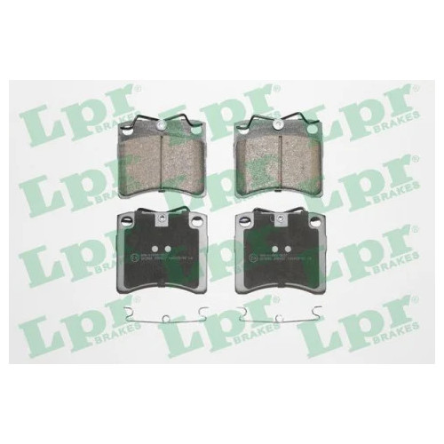 Plaquettes de frein 05P437 LPR