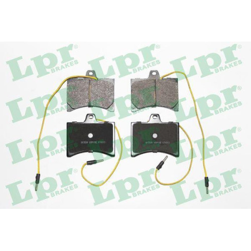 Jeu de 4 plaquettes de frein 05P195 LPR