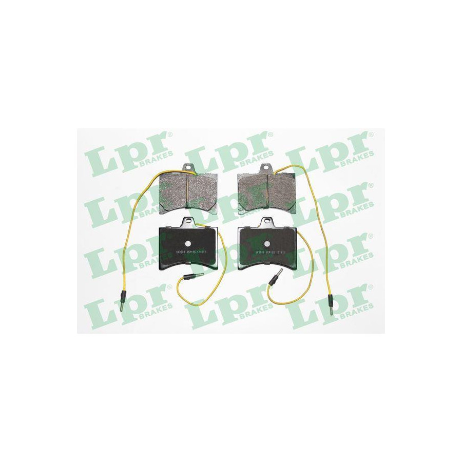 Jeu de 4 plaquettes de frein 05P195 LPR